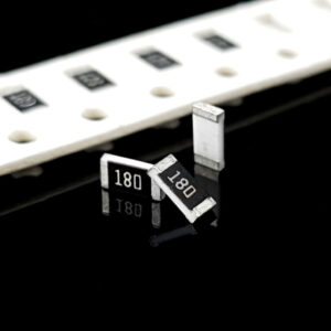 مقاومت18 اهم SMD 1206